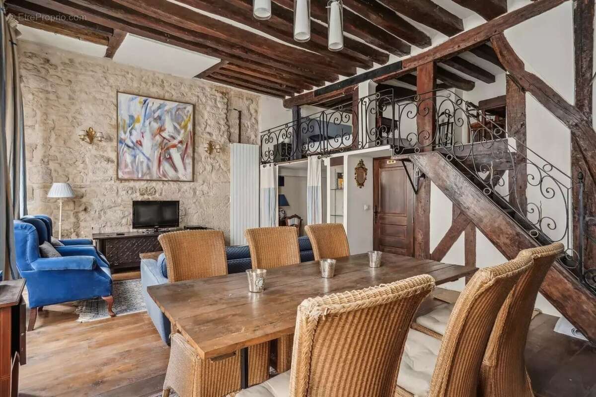 Appartement à PARIS-5E