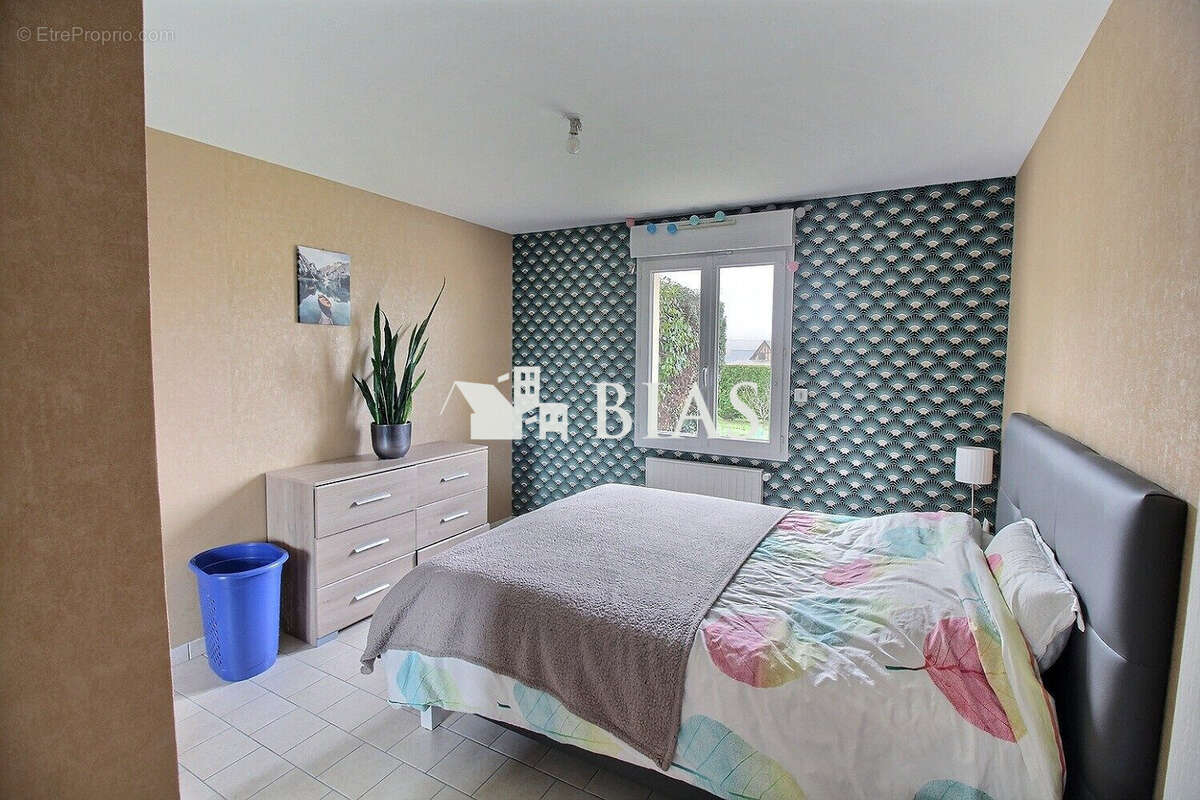 Maison à MONTFORT-SUR-RISLE