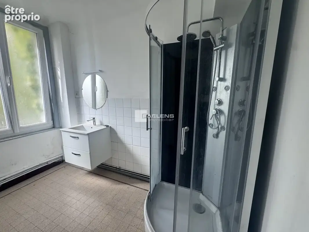 Appartement 3 pièces 64 m² à vendre à Lille (59000) - photo 5
