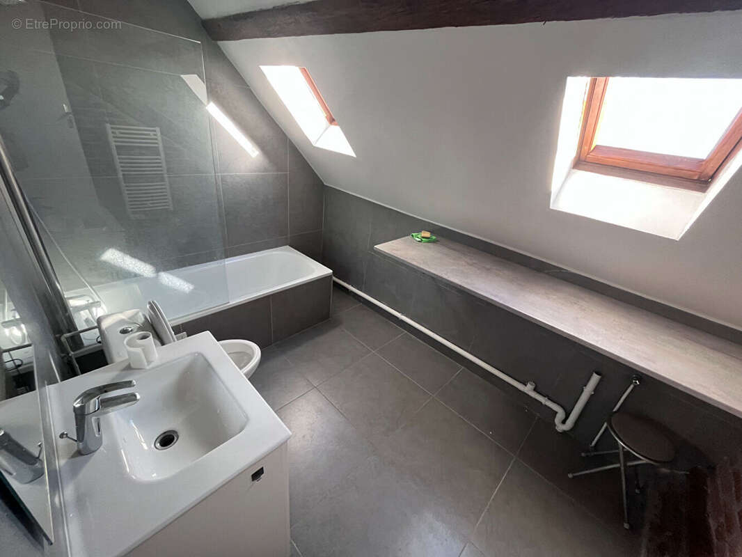 Appartement à MONTEVRAIN