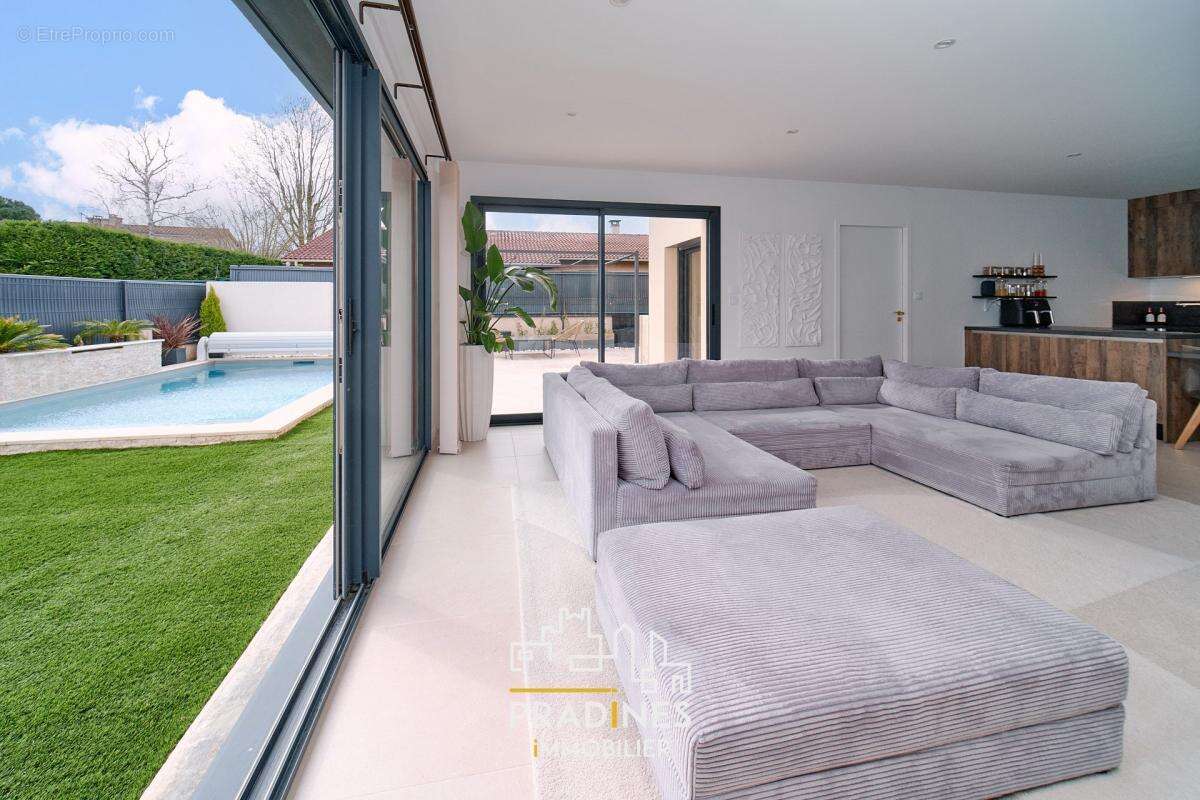 Maison à CHONAS-L&#039;AMBALLAN