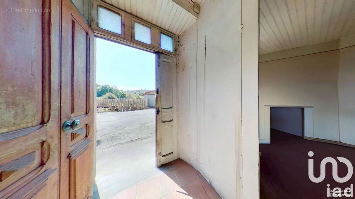 Photo 9 - Maison à YDES