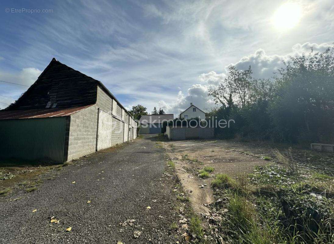 Maison à NOTRE-DAME-DU-TOUCHET