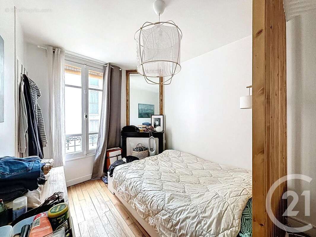 Appartement à PARIS-14E