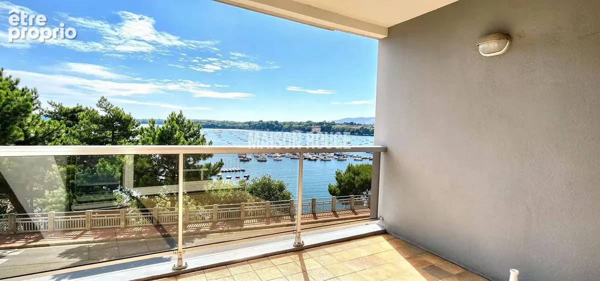 Appartement T2 avec vue mer, terrasse Sud-Est, parking et ascenseur proche plage et commerces - photo 4