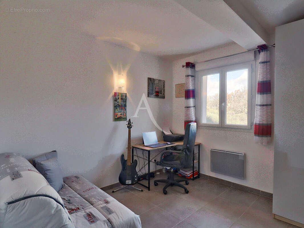 Appartement à PIERREVERT