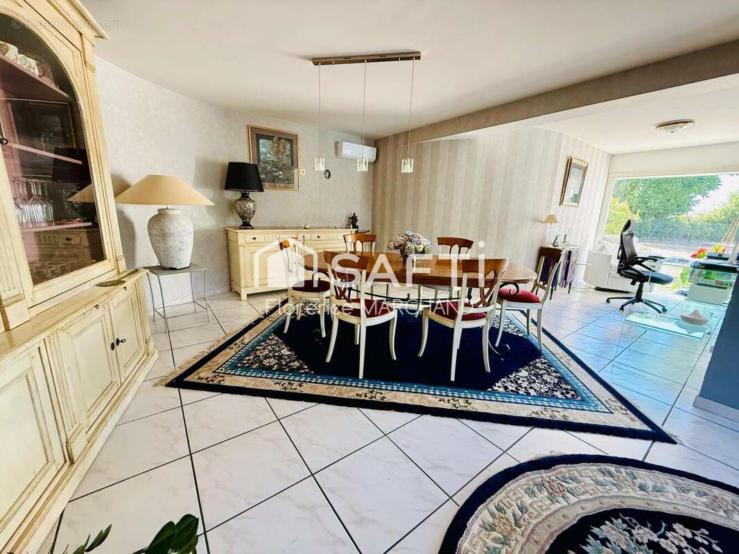 Photo 3 - Maison à SAINT-PIERRE-LE-VIEUX