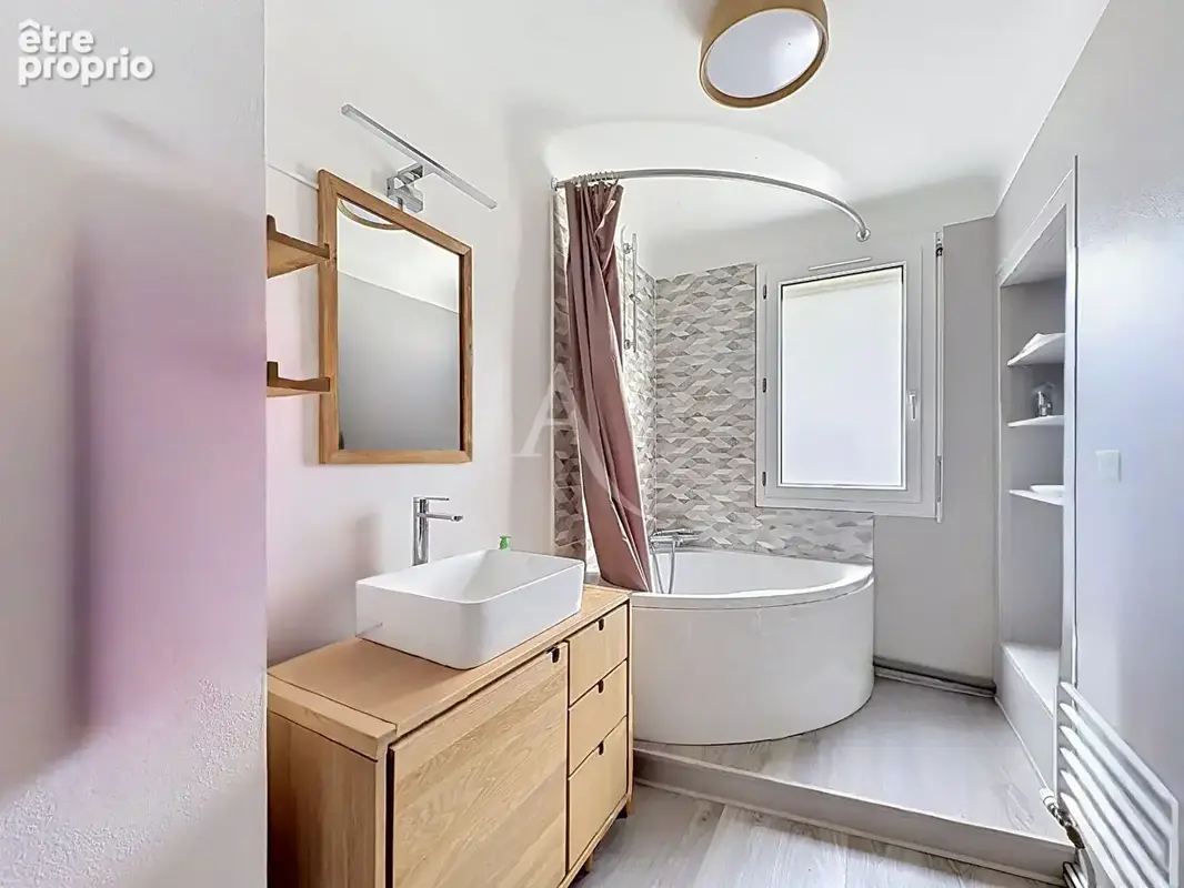 JOUE SUR ERDRE  - Lac de Vioreau -  maison familiale 4 chambres - photo 6