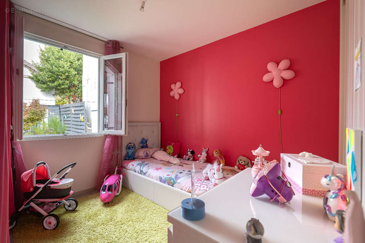 Maison à CHAMPIGNY-SUR-MARNE