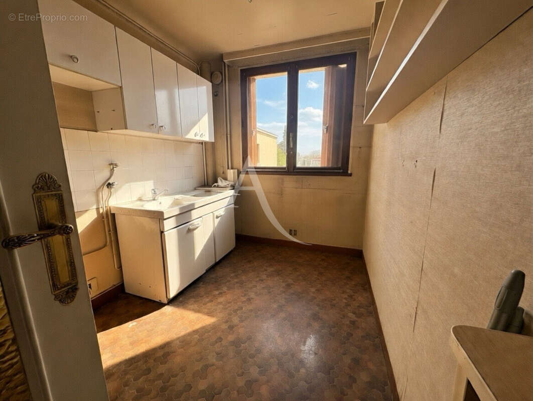 Appartement à FONTENAY-SOUS-BOIS