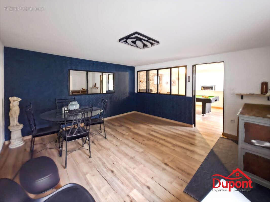 Maison à POMMEREUIL