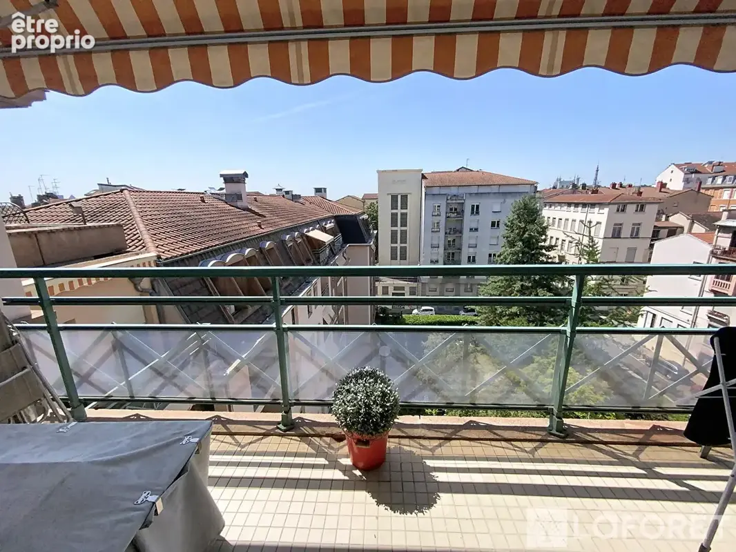 Appartement à LYON-1E