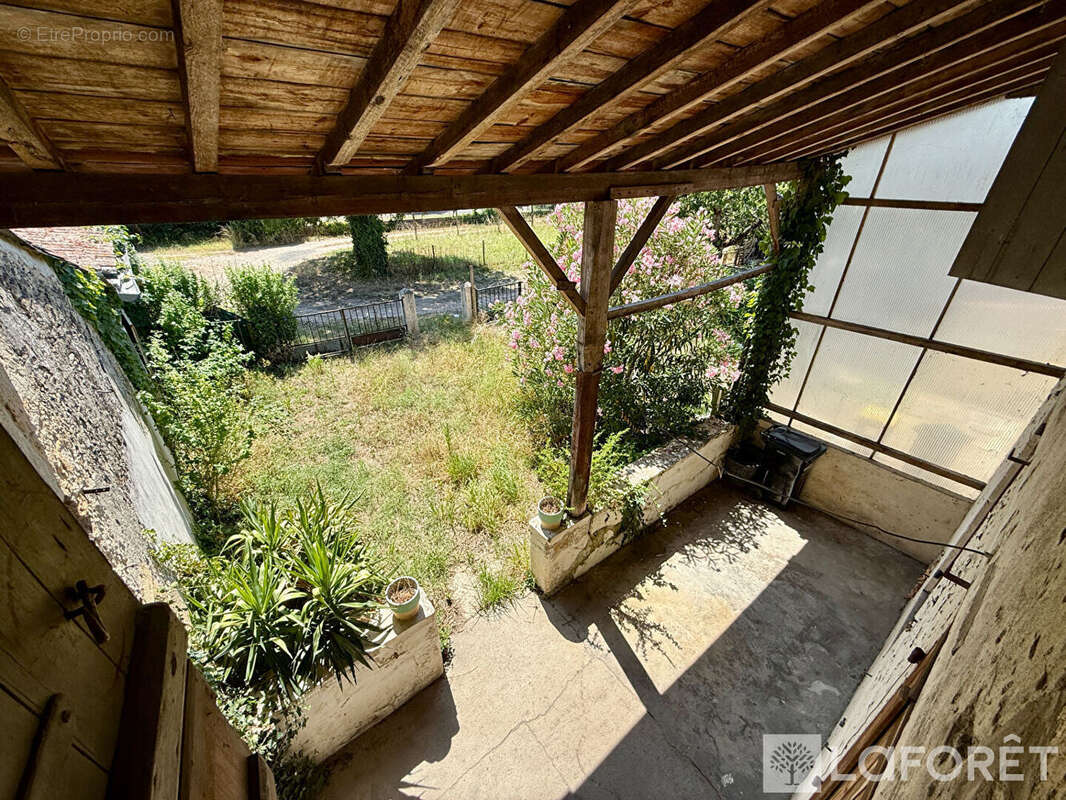 Maison mitoyenne avec garages et jardinet en centre ville de Langon - photo 18
