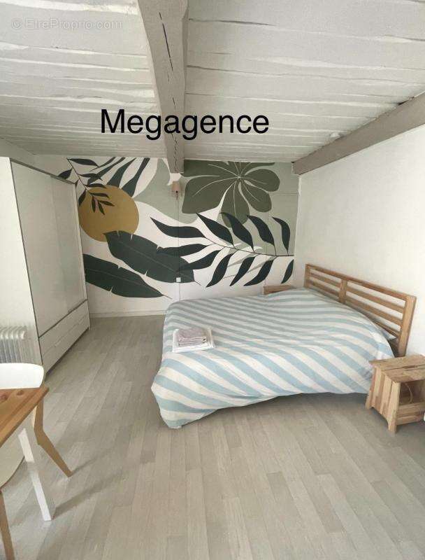 Appartement à HYERES
