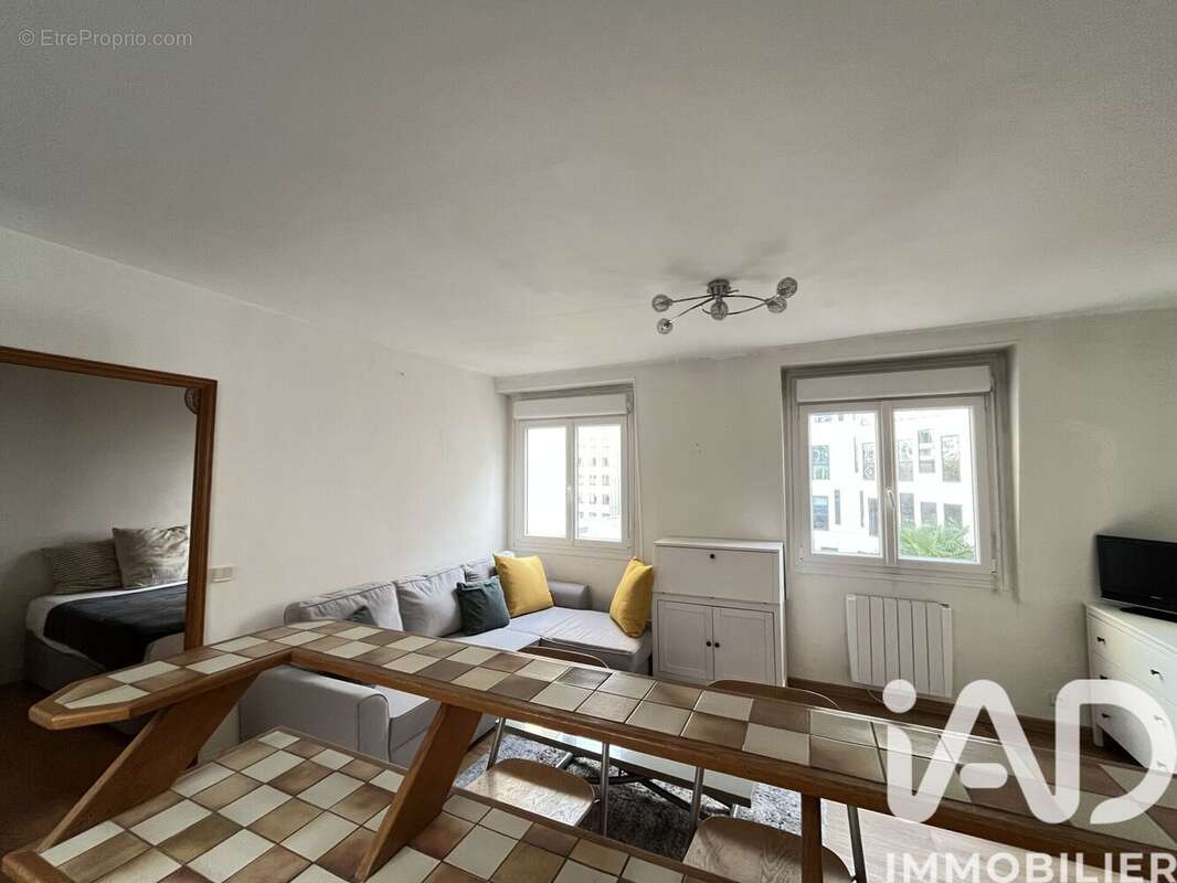 Photo 6 - Appartement à PARIS-8E