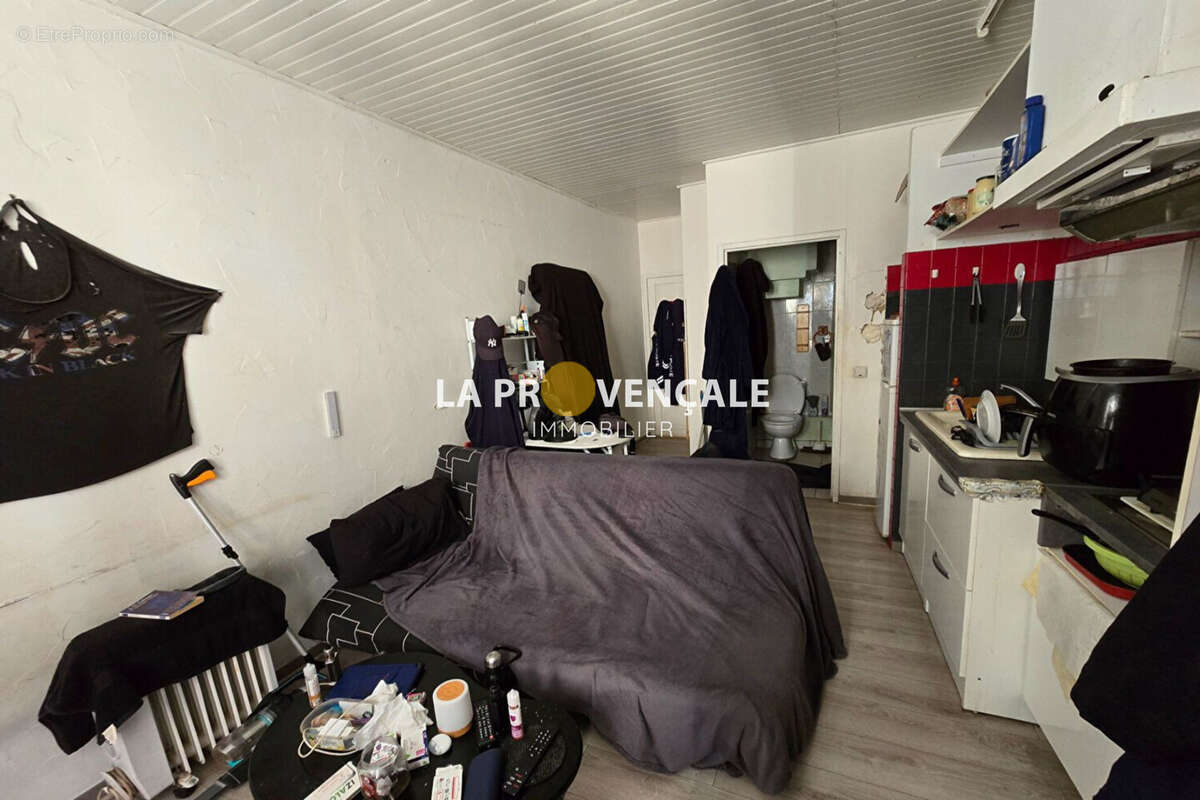 Appartement à POURCIEUX
