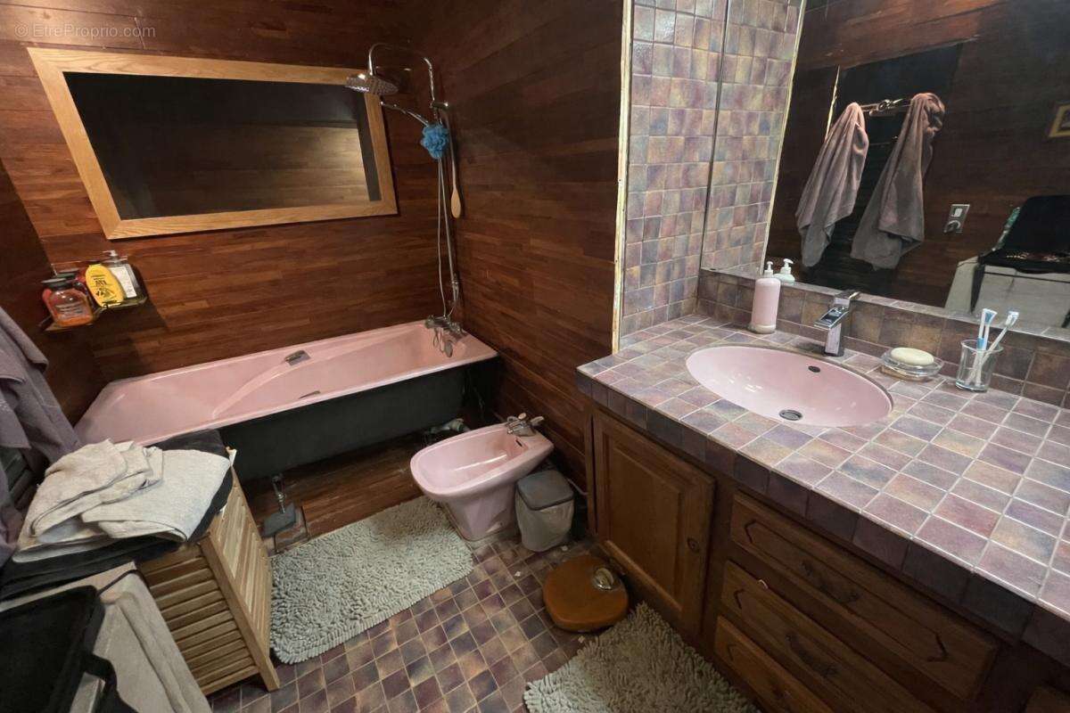 Appartement à FONTENAY-LE-FLEURY