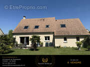 Maison à YVRE-L'EVEQUE