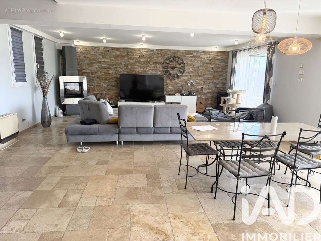 Photo 8 - Maison à LANCON-PROVENCE