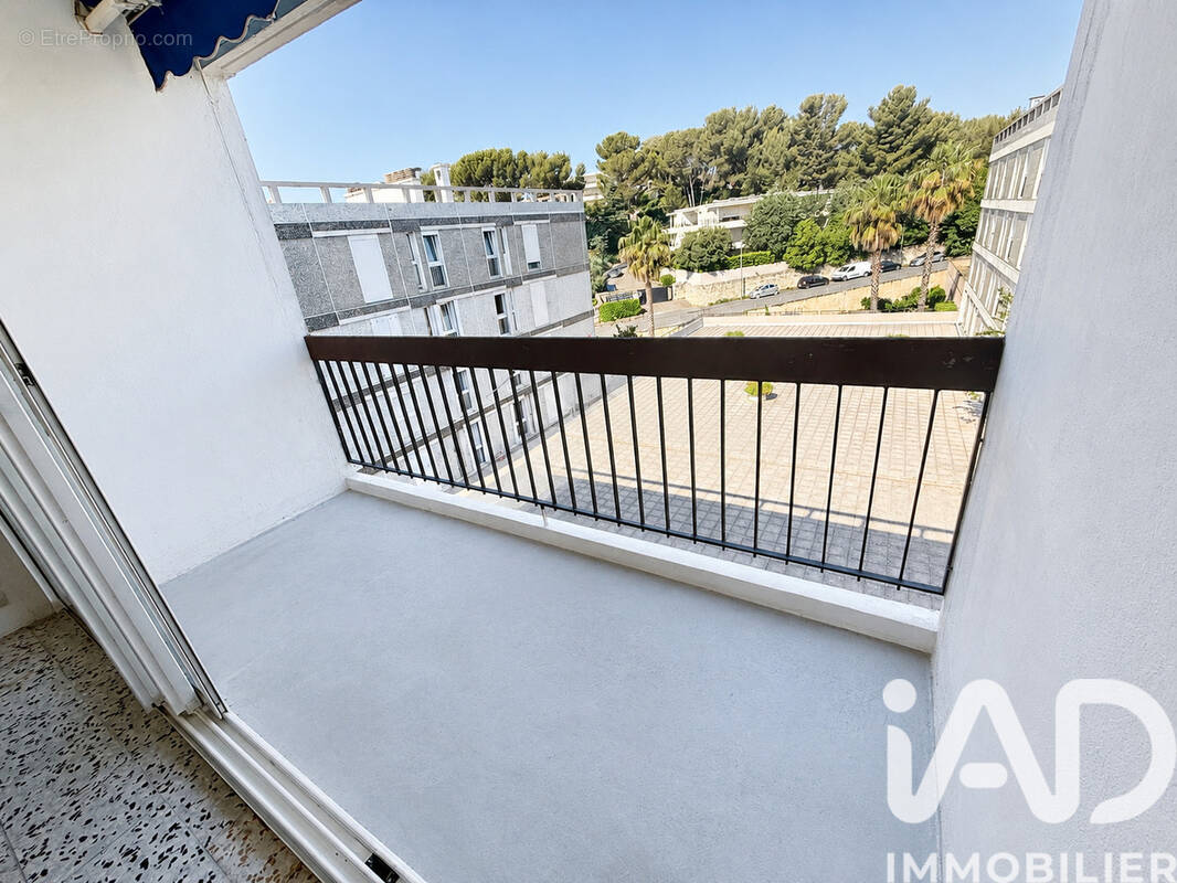 Photo 1 - Appartement à NIMES