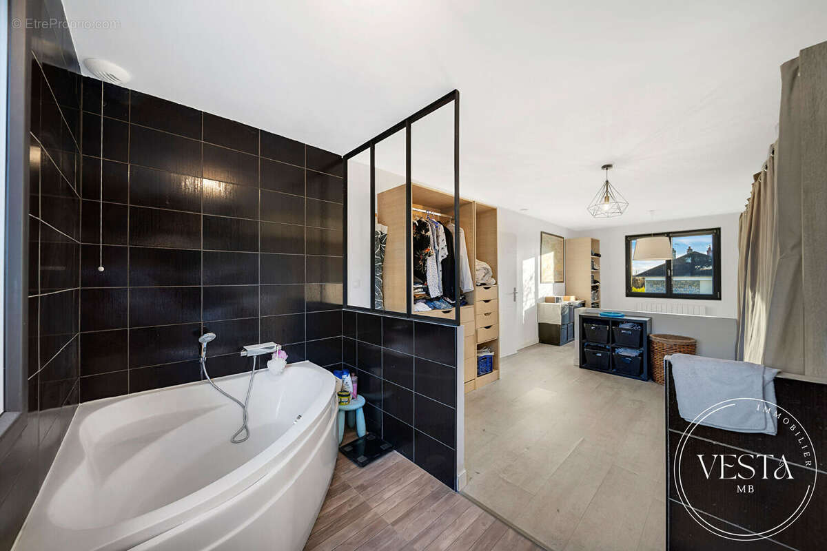 Maison à FONTAINE-LES-DIJON