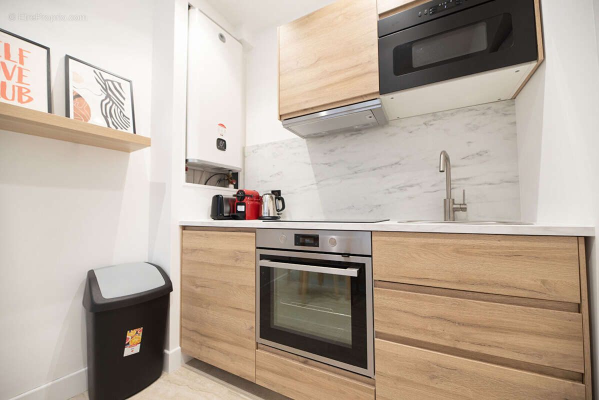 A vendre en exclusivite - immeuble secteur cathedrale - photo 13