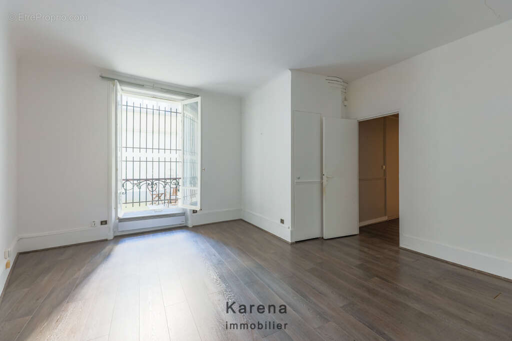 Commerce à PARIS-14E