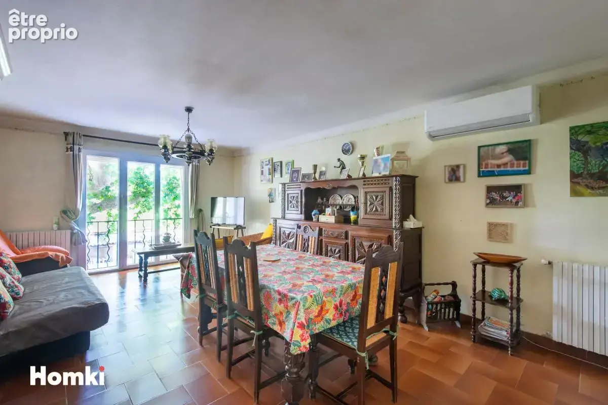 **Authentique mas provençal avec hangar de 220 m² et fort potentiel au cœur de Mallemort** - photo 3