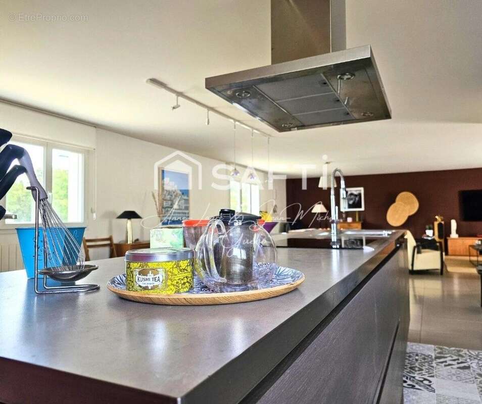 Appartement 170 m² à Brech  - photo 2