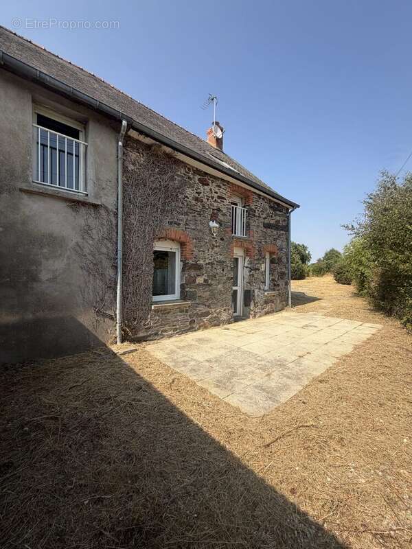 Maison 125 m² à Guipry  - photo 8