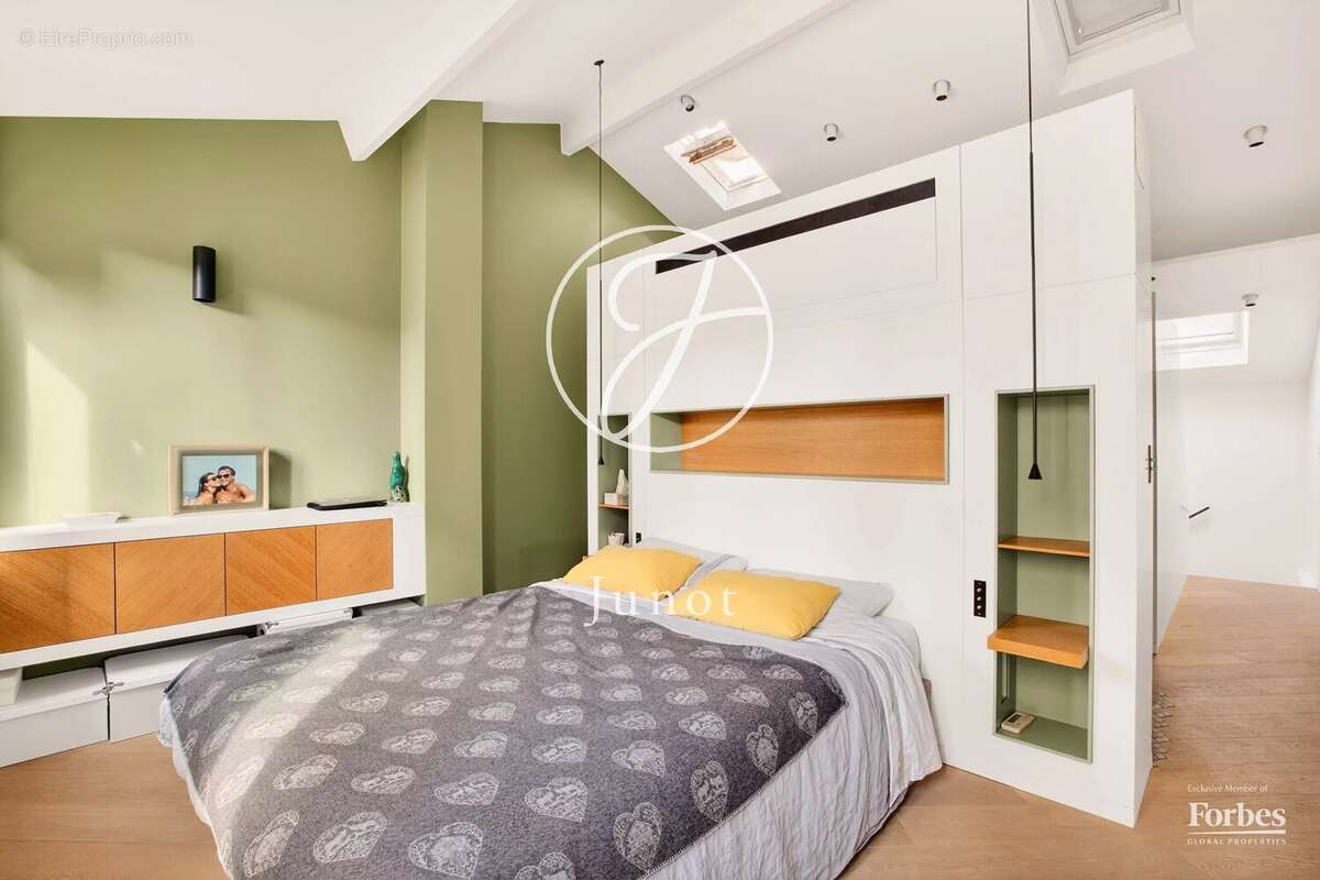 Maison à PARIS-16E