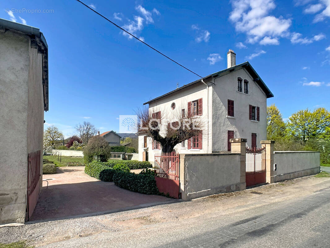 Appartement à BELLEVILLE