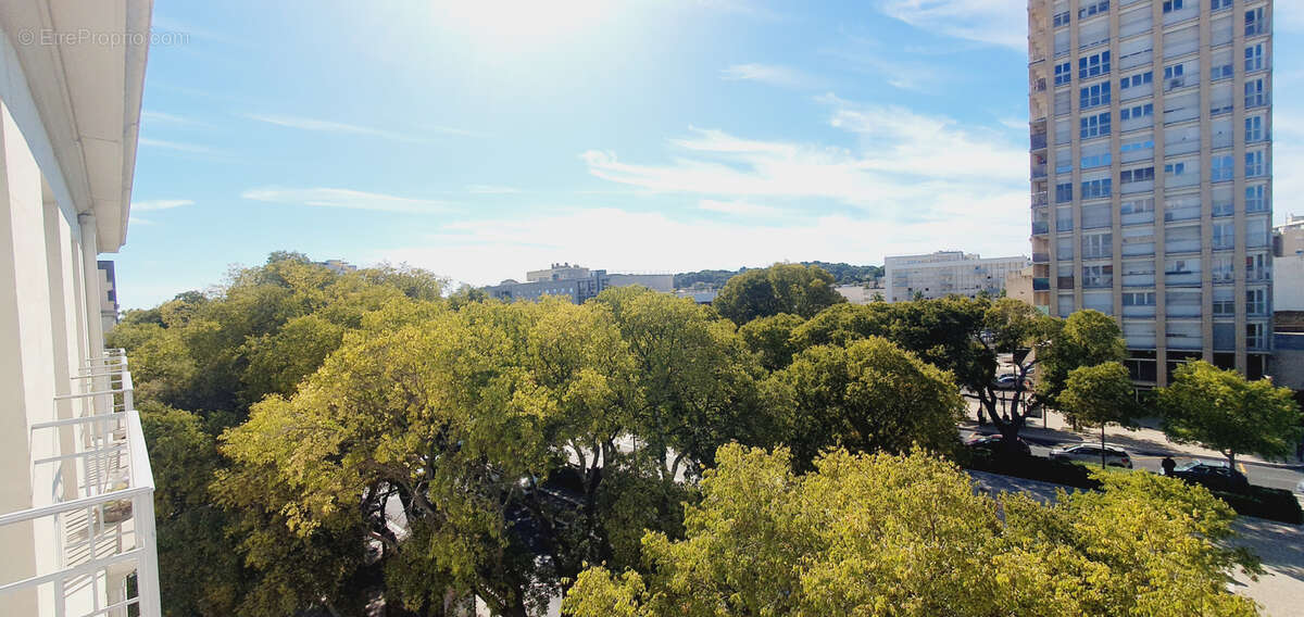 Appartement à NIMES