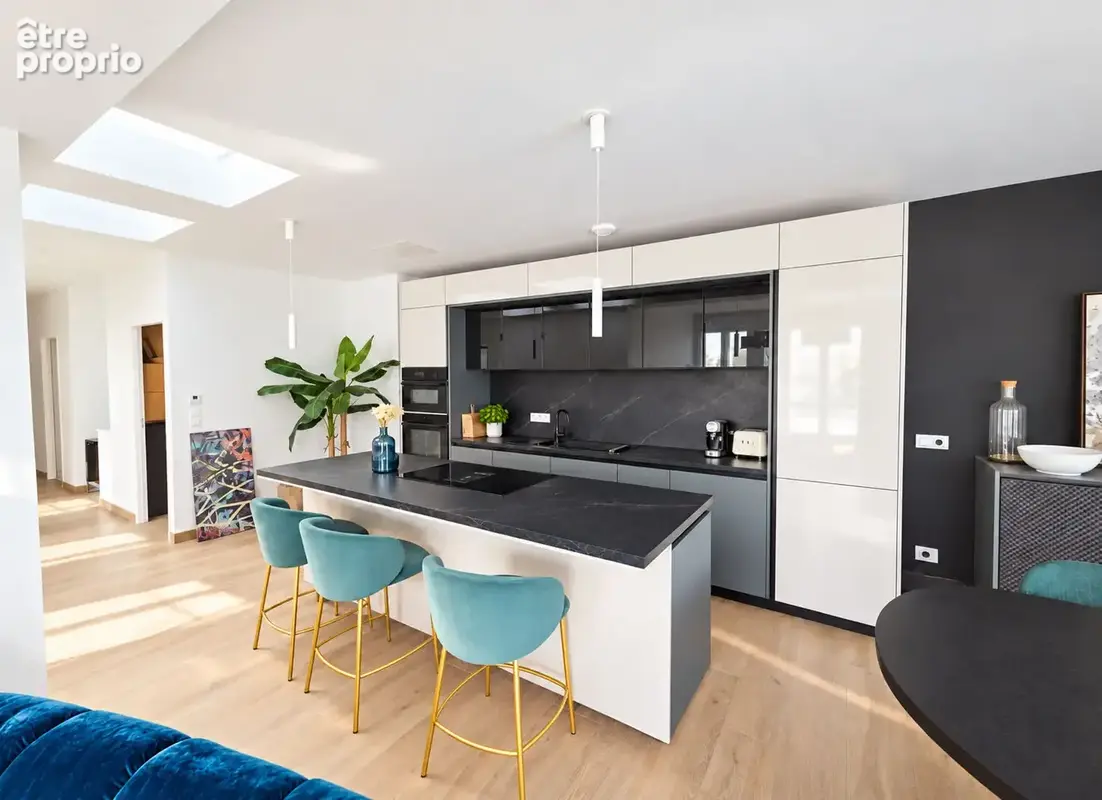 Appartement avec terrasse et deux places de stationnement couvertes  - Hauts de Gazonfier - photo 2