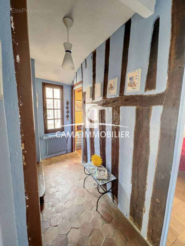 Maison à VILLEPREUX