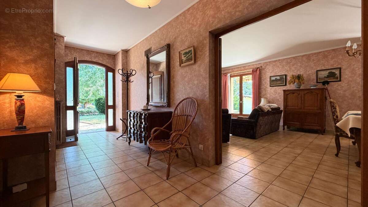 Maison à CLAIRVAUX-D'AVEYRON