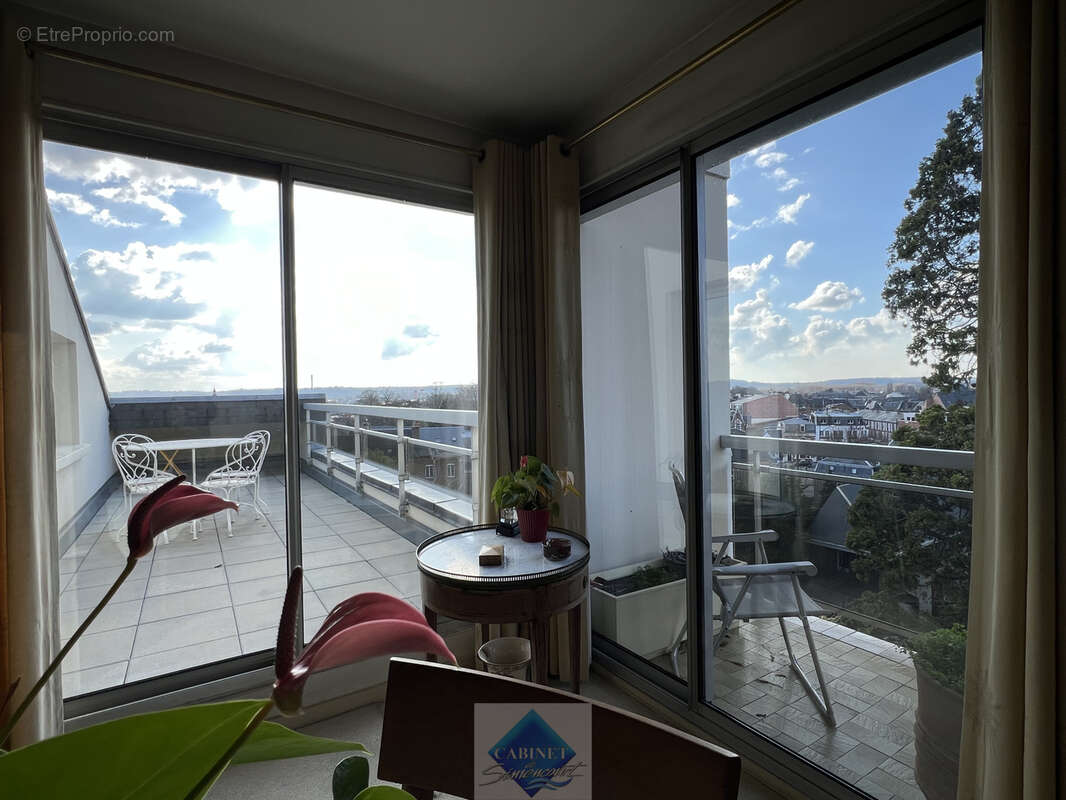 Superbe appartement t4 80m2 - ascenseur - terrasse plein sud - photo 7