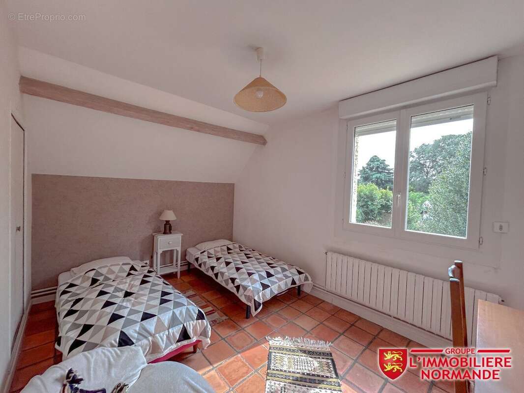 Maison à ROLLEBOISE