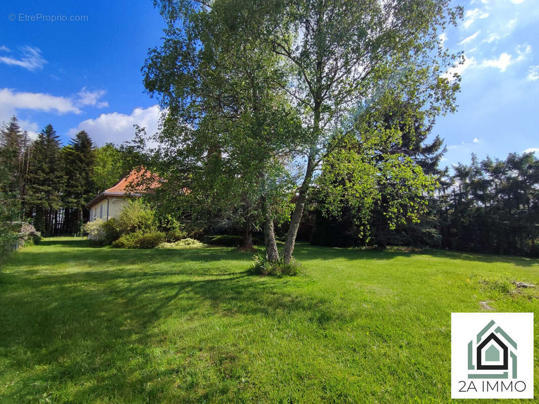 Maison à LA GOUTELLE