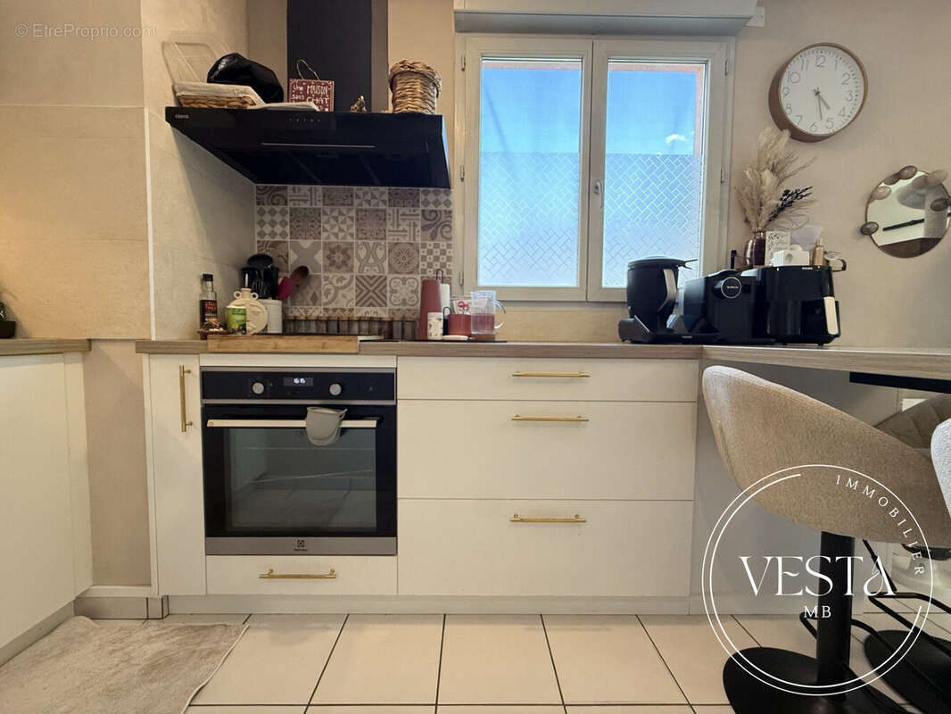 Appartement à MARSANNAY-LA-COTE