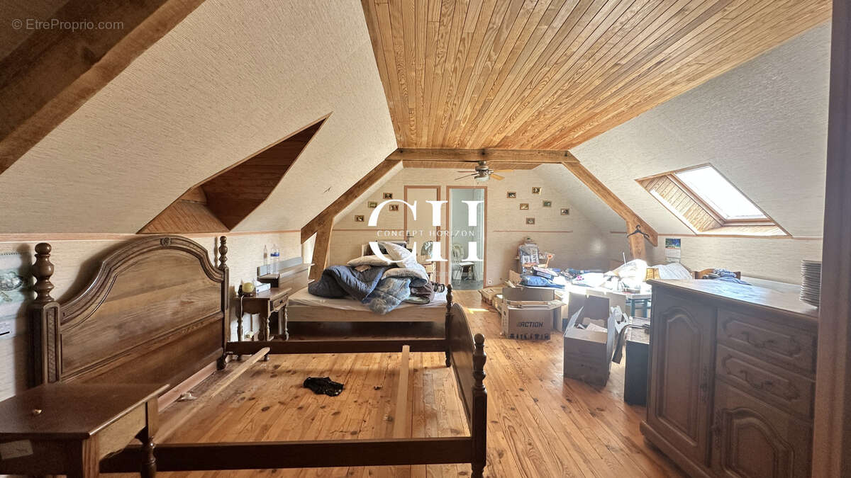 Maison avec sous-sol total   Secteur Sud / Beauvallon (Proche Hôpital) - photo 7