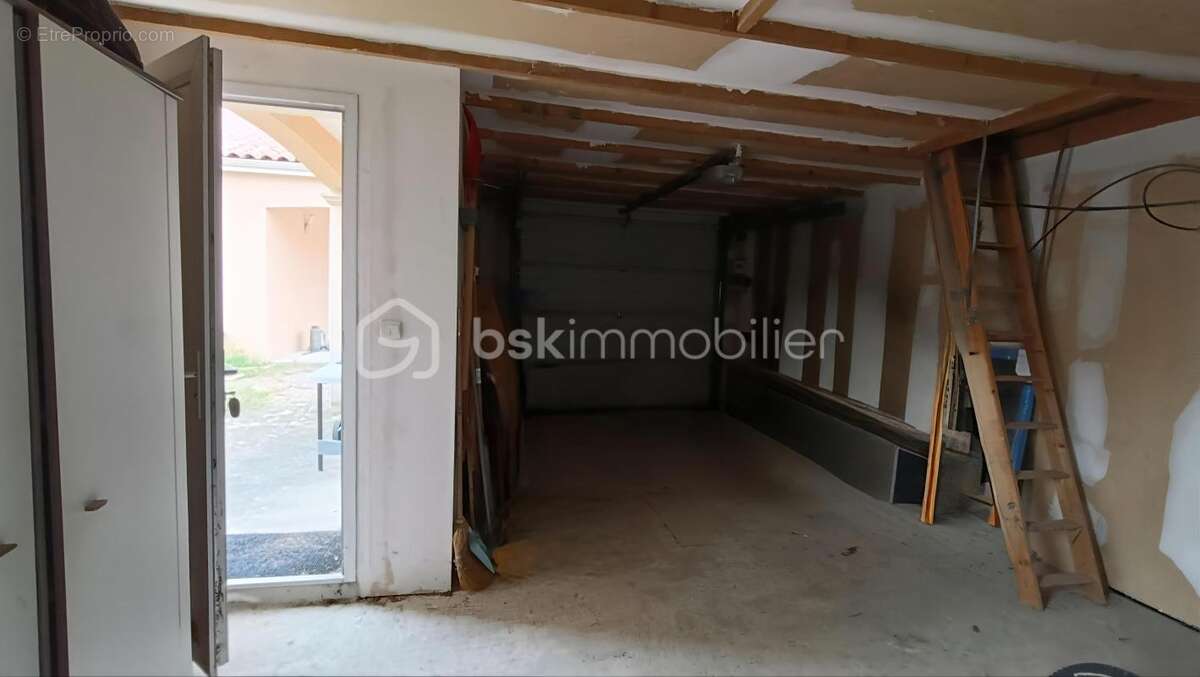 Maison à NAINTRE