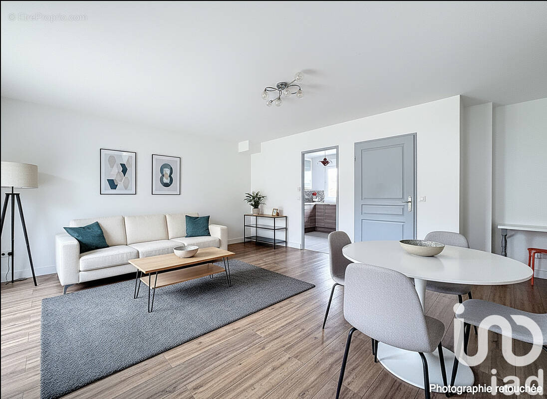 Photo 1 - Maison à LA VILLE-DU-BOIS