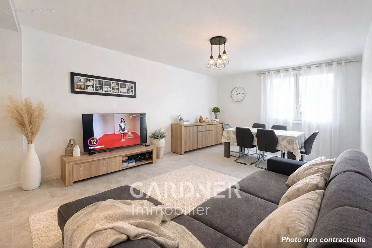 Appartement à MARSEILLE-11E