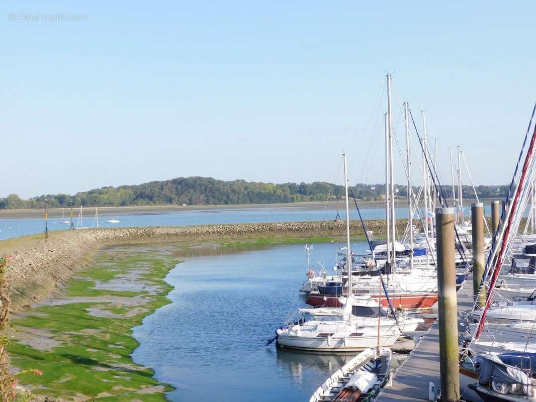 Maison à PLOUER-SUR-RANCE