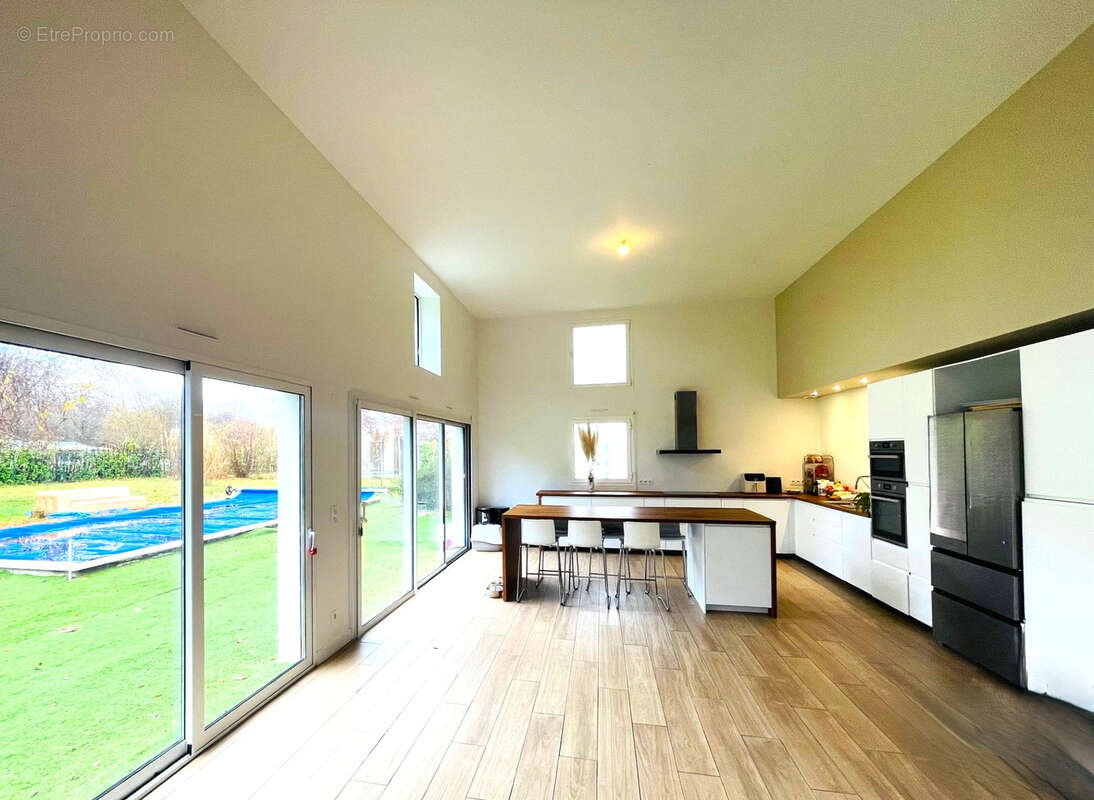 Maison à BENESSE-MAREMNE