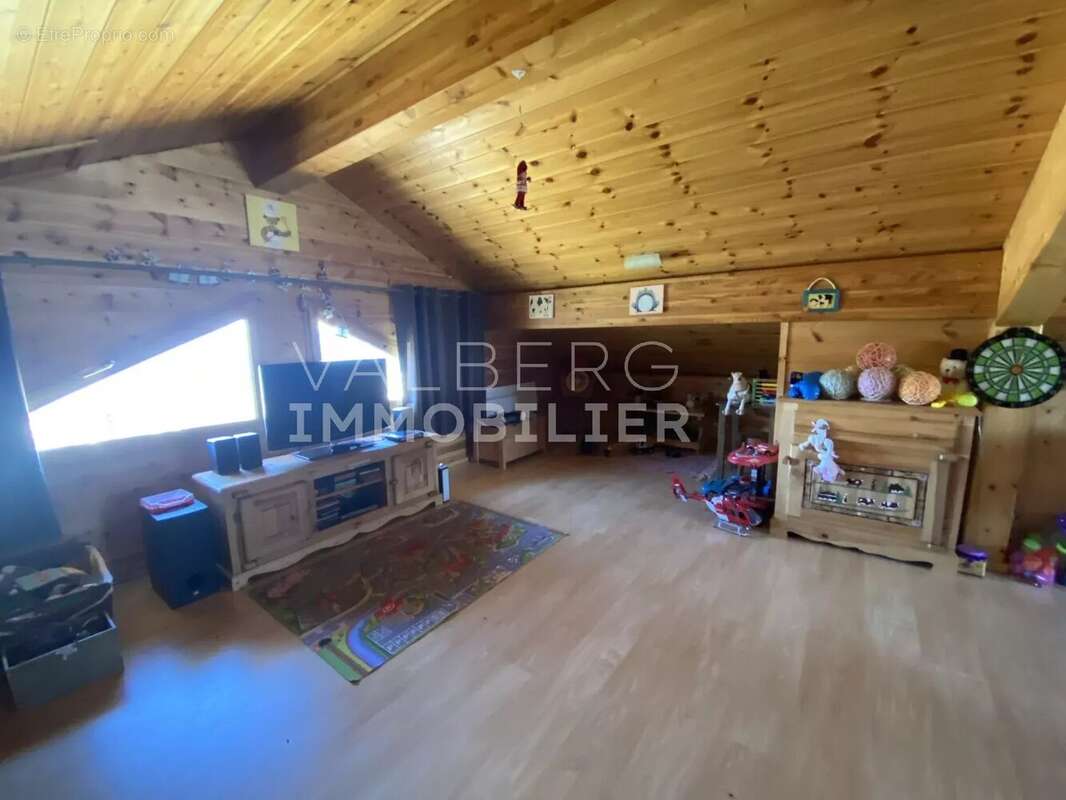 Chalet haut de gamme - 241 m² habitable - photo 15