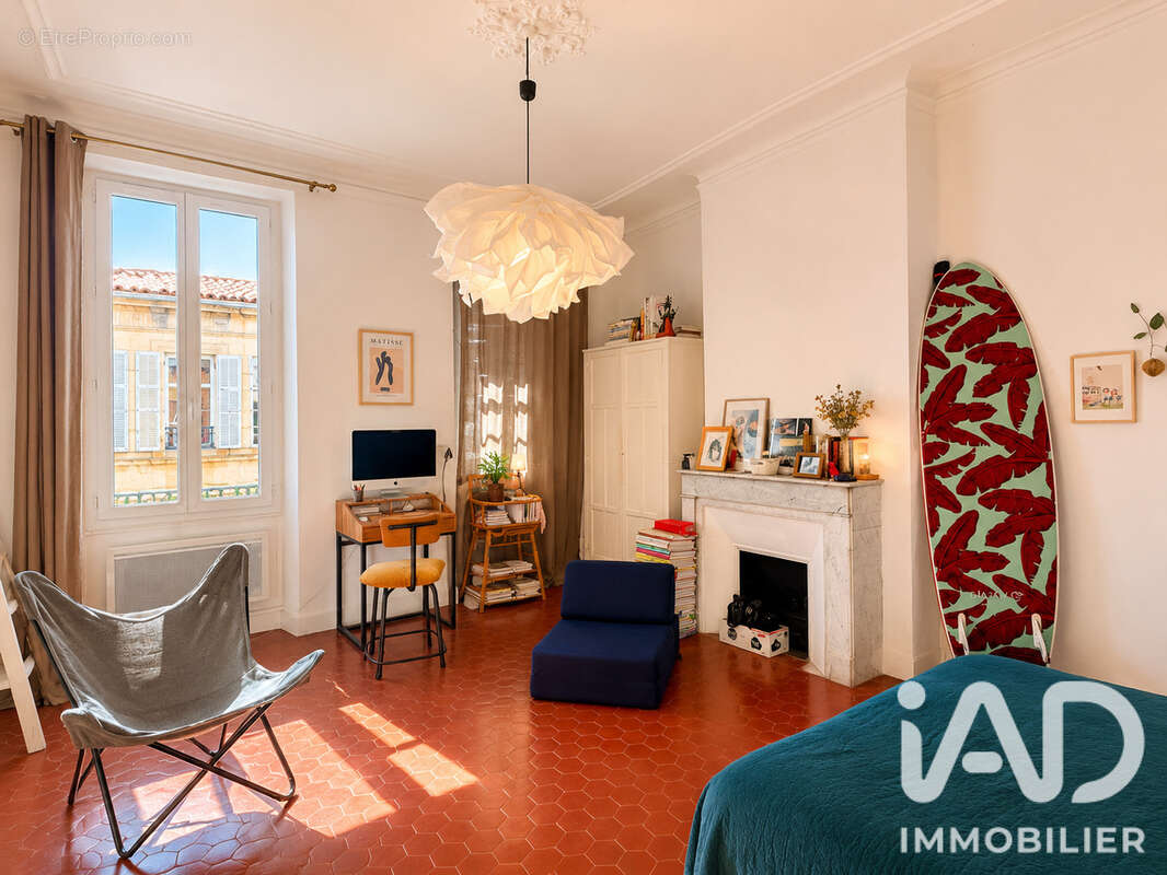 Photo 2 - Appartement à MARSEILLE-6E