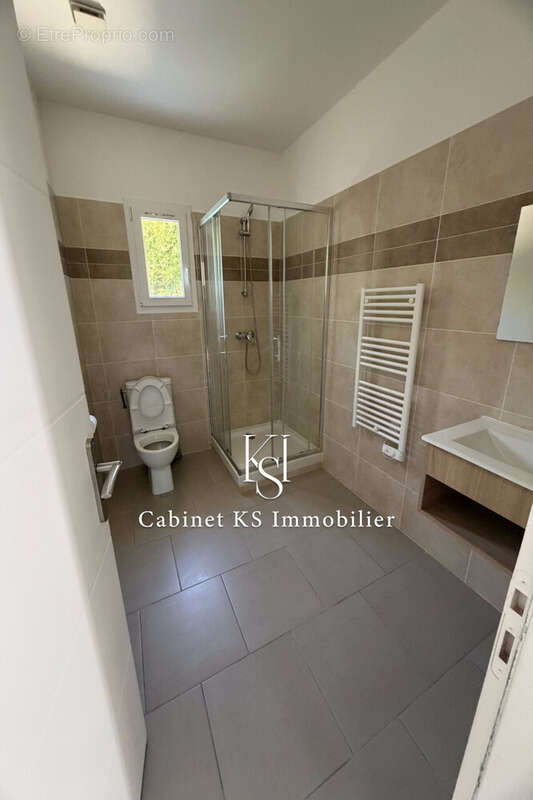 Maison 69 m² à Peynier  - photo 3