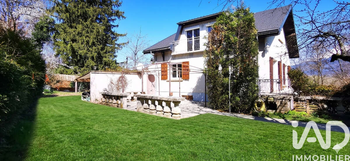 Photo 3 - Maison à BRIE-ET-ANGONNES